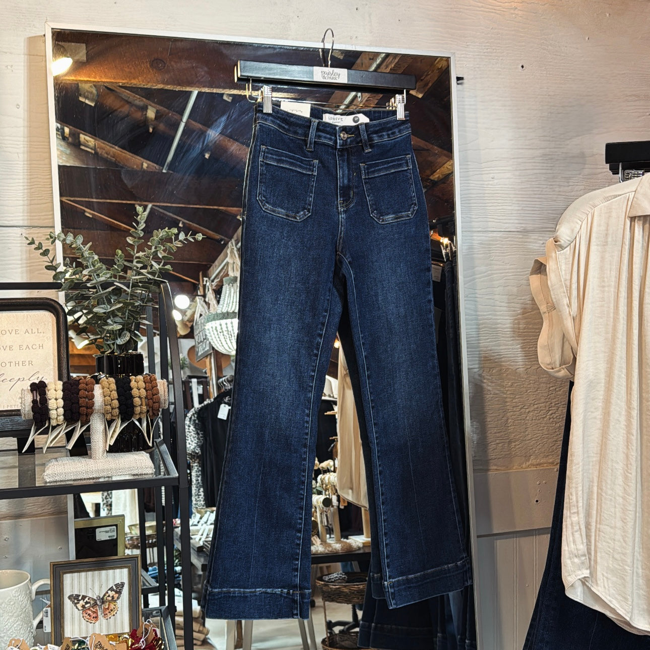 HR PatchPocket Kickflare Jeans