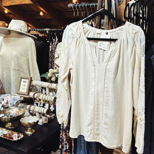 Embroidered Lace Slv Blouse