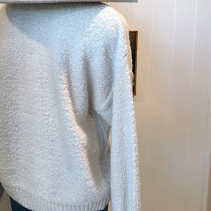 Boucle Pullover