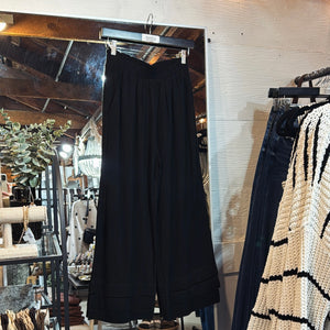 RuffleHem Linen Pants