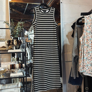 ButtonBack Striped Dress - BLK