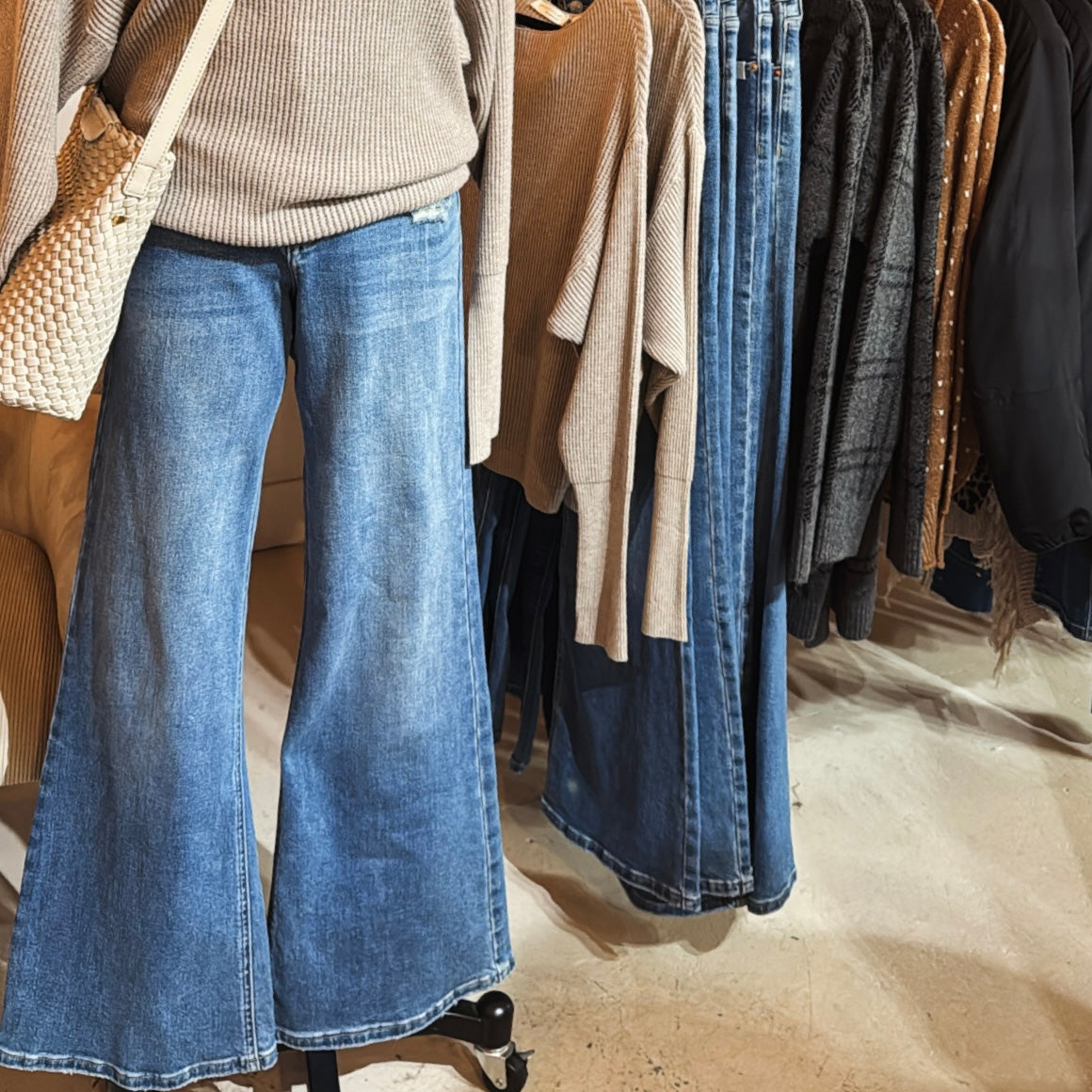 HR Slim Palazzo Jeans