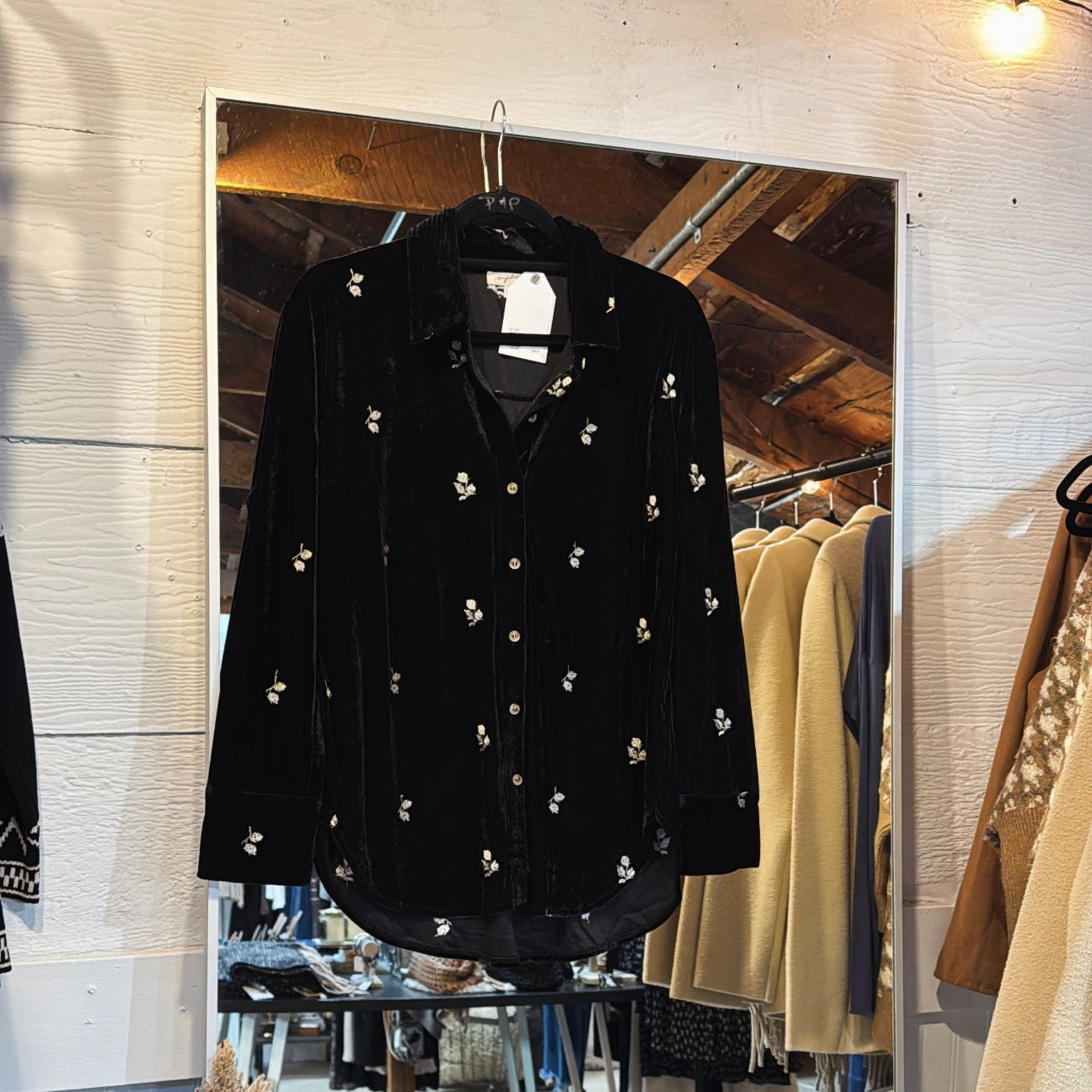 Floral EMB Velvet Blouse