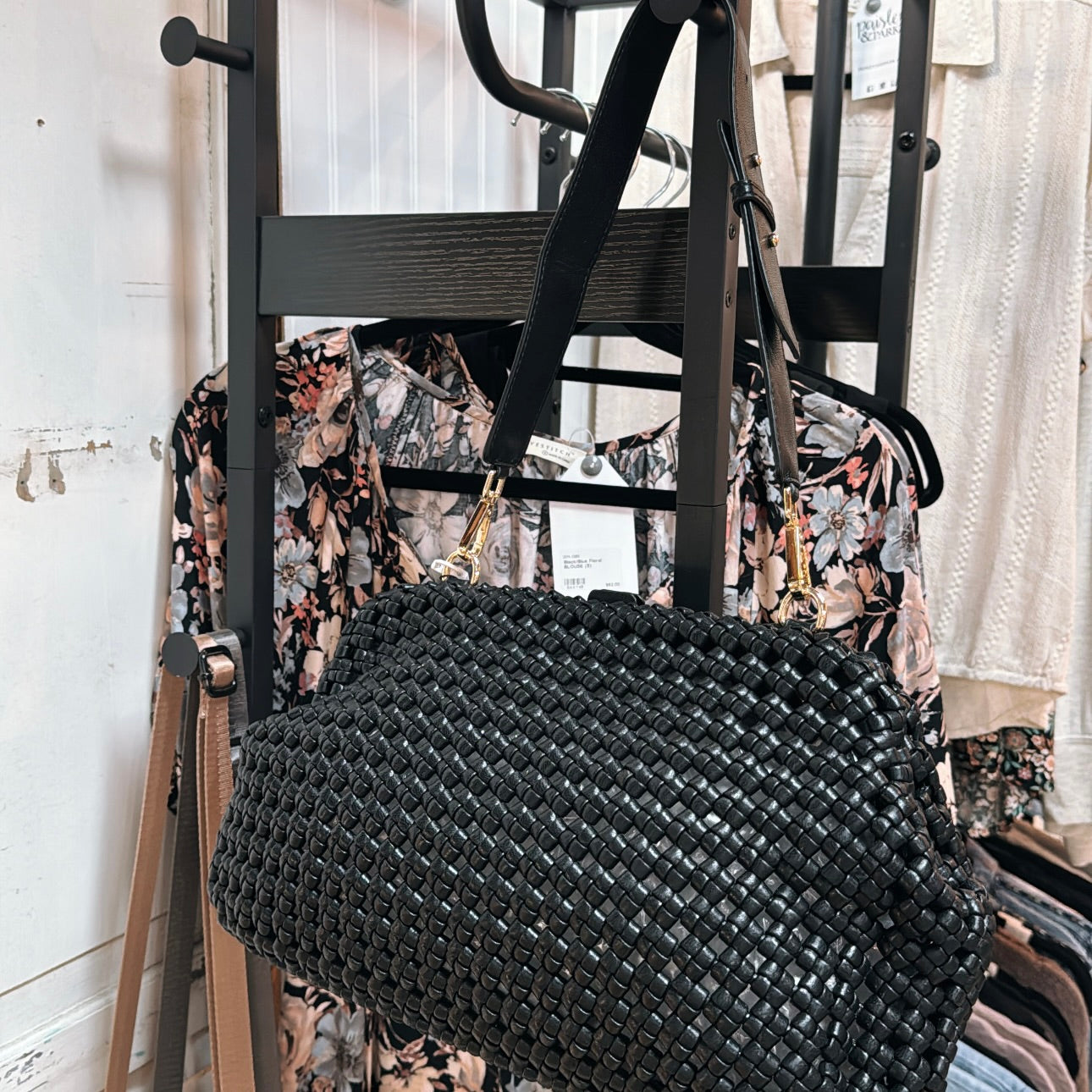 Woven Clutch w/Strap