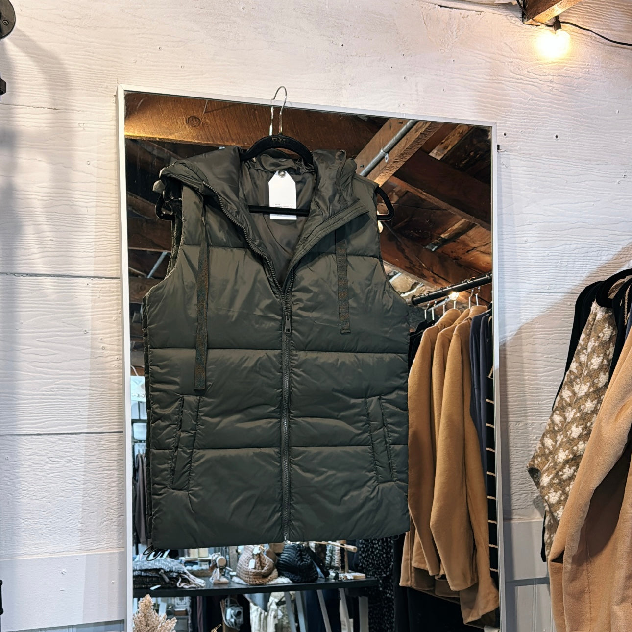 Athleisure Hooded Vest