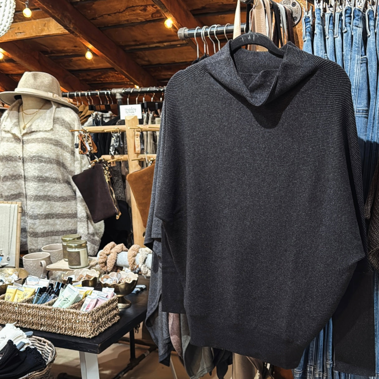 SlouchNeck Pullover