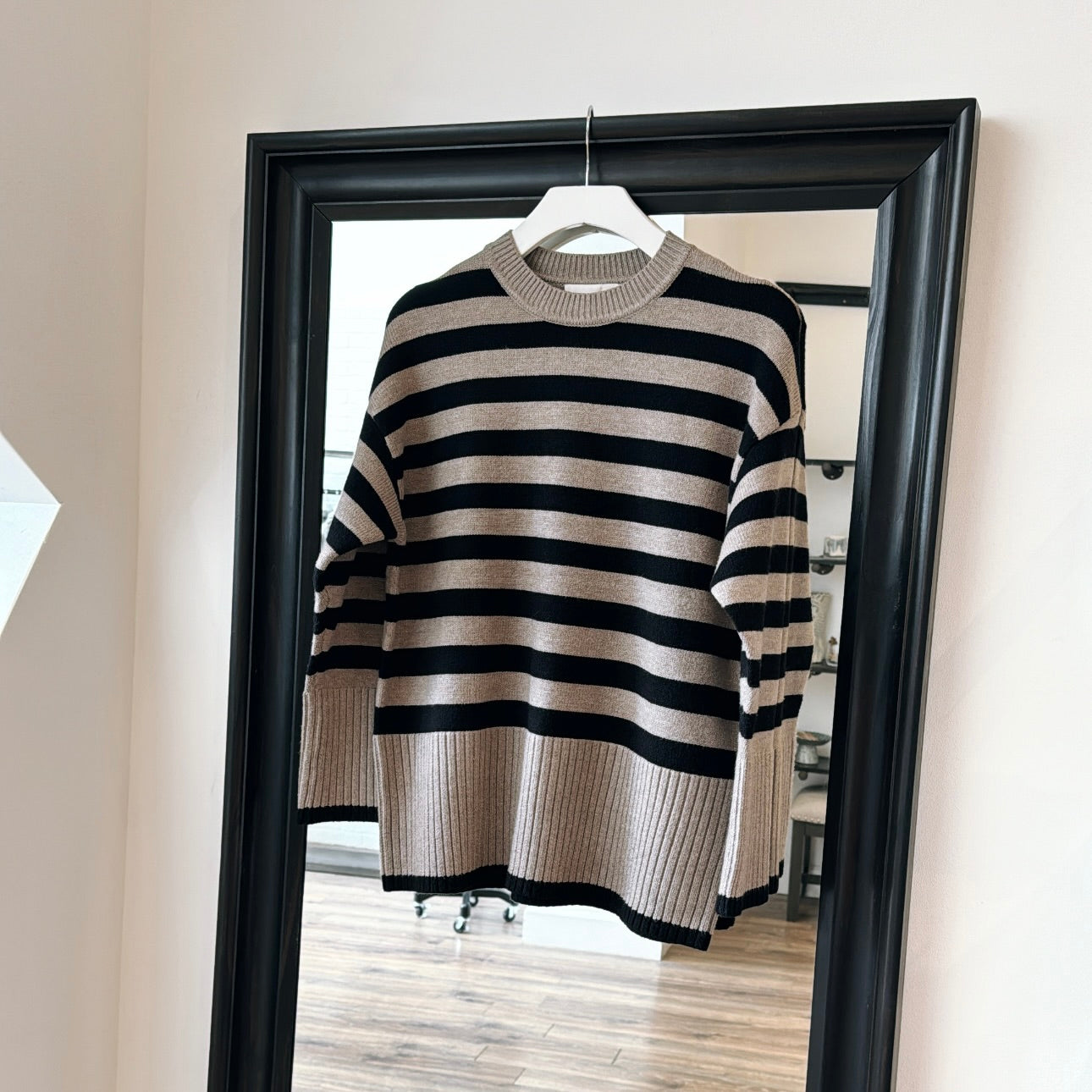 Mocha/BLK Stripe Pullover