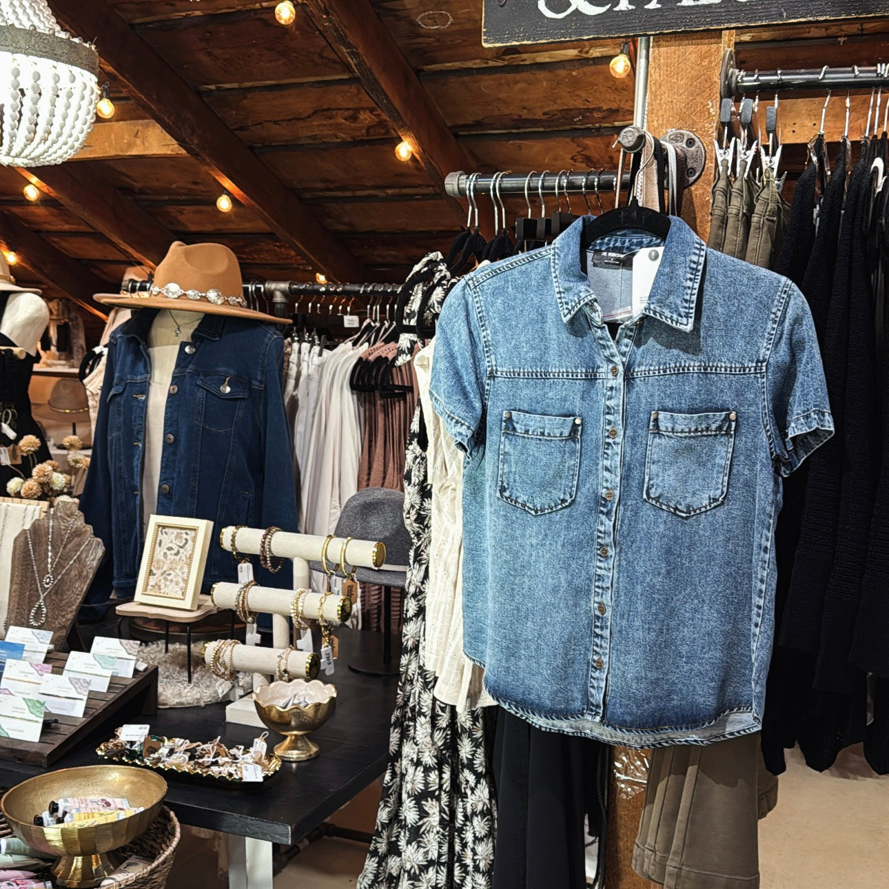 Double Pocket Chambray Top