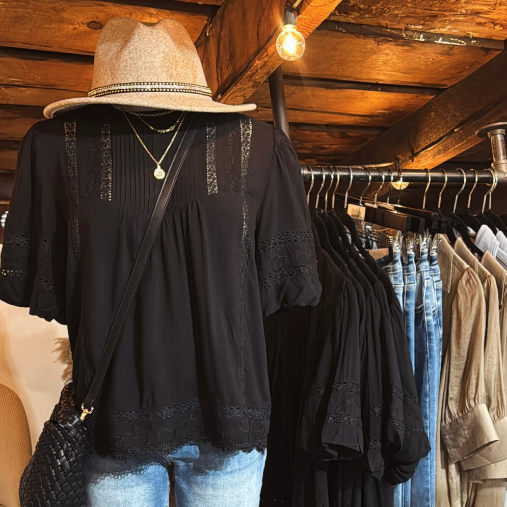 Puff Sleeve/EMB Top