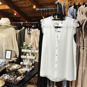 Button&Lace Tank