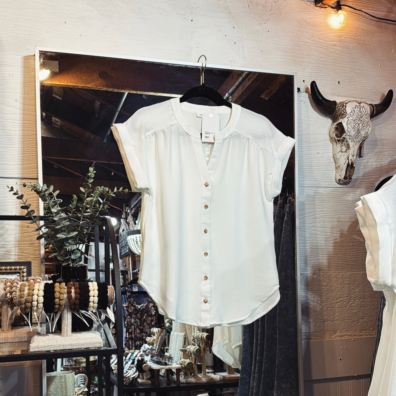 NotchedNeck SS Top
